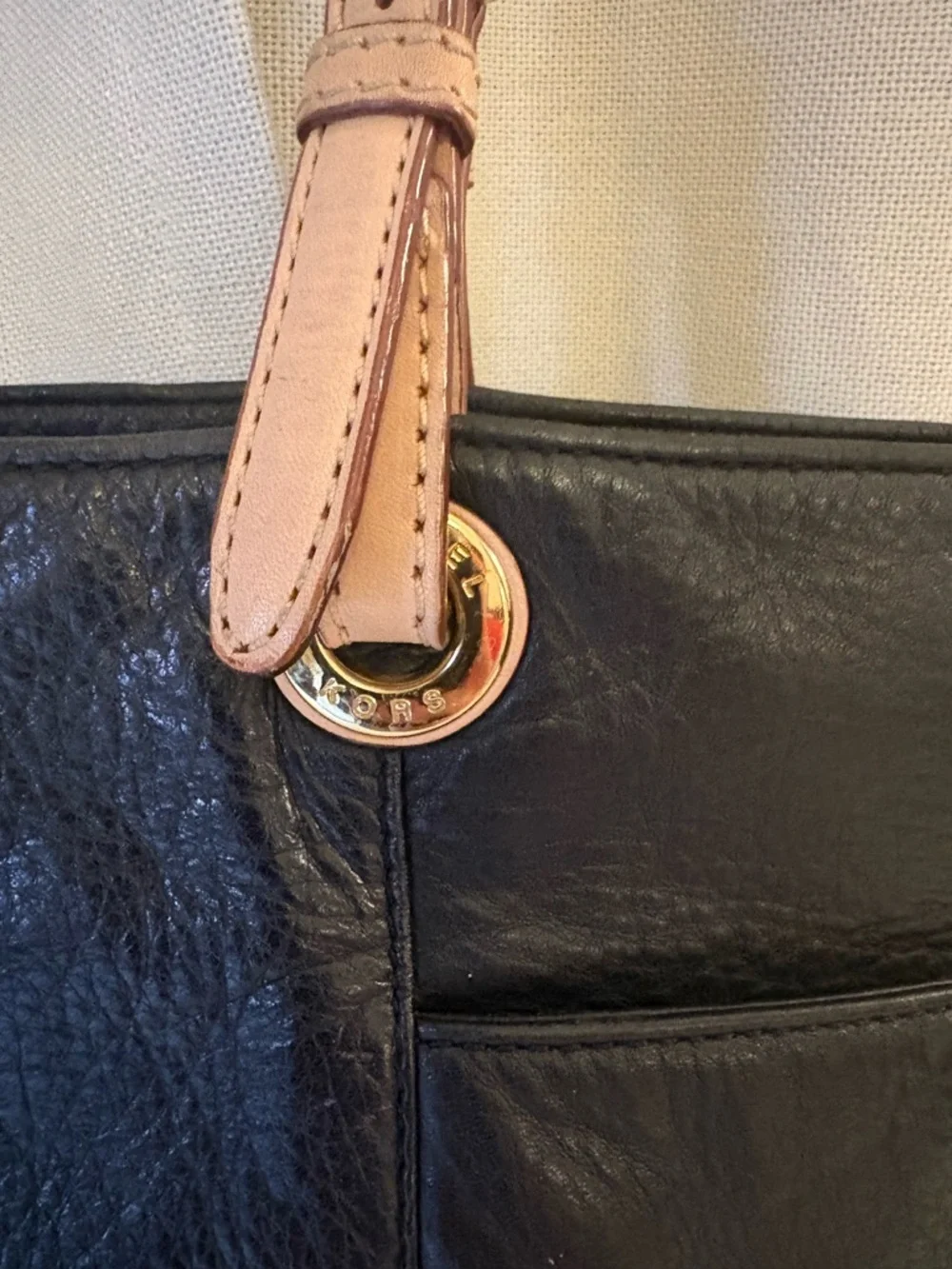 Michael Kors Black Pebbled Leather Jet Set Tote Shoulder Bag Gold Hardware LG